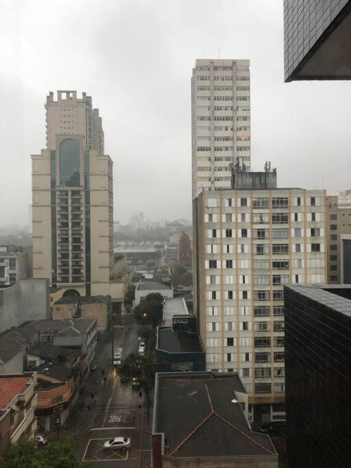 Apto No Coracao De Curitiba! *