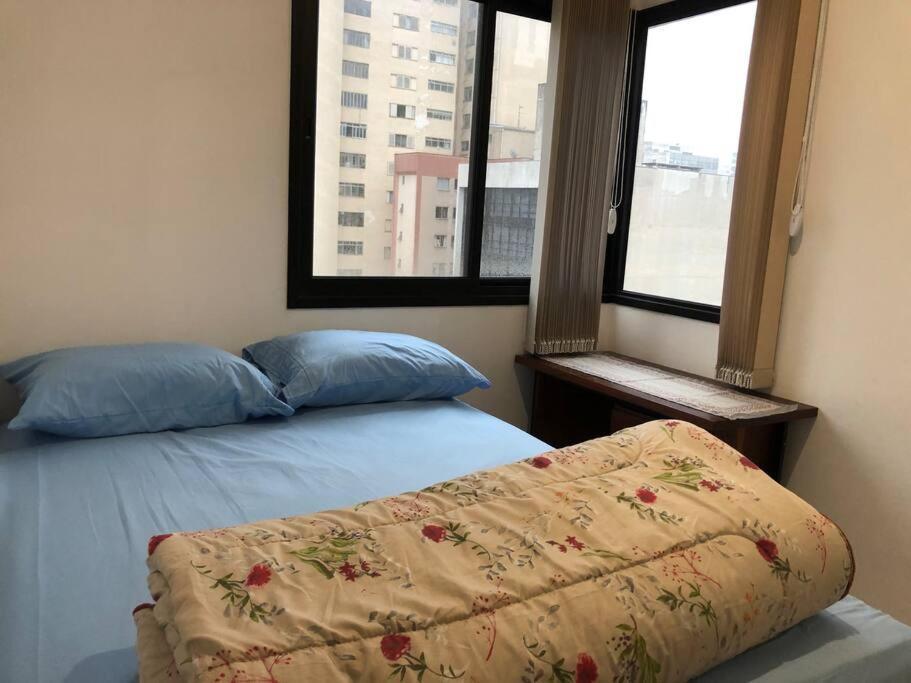 Apto No Coracao De Curitiba! Apartment *